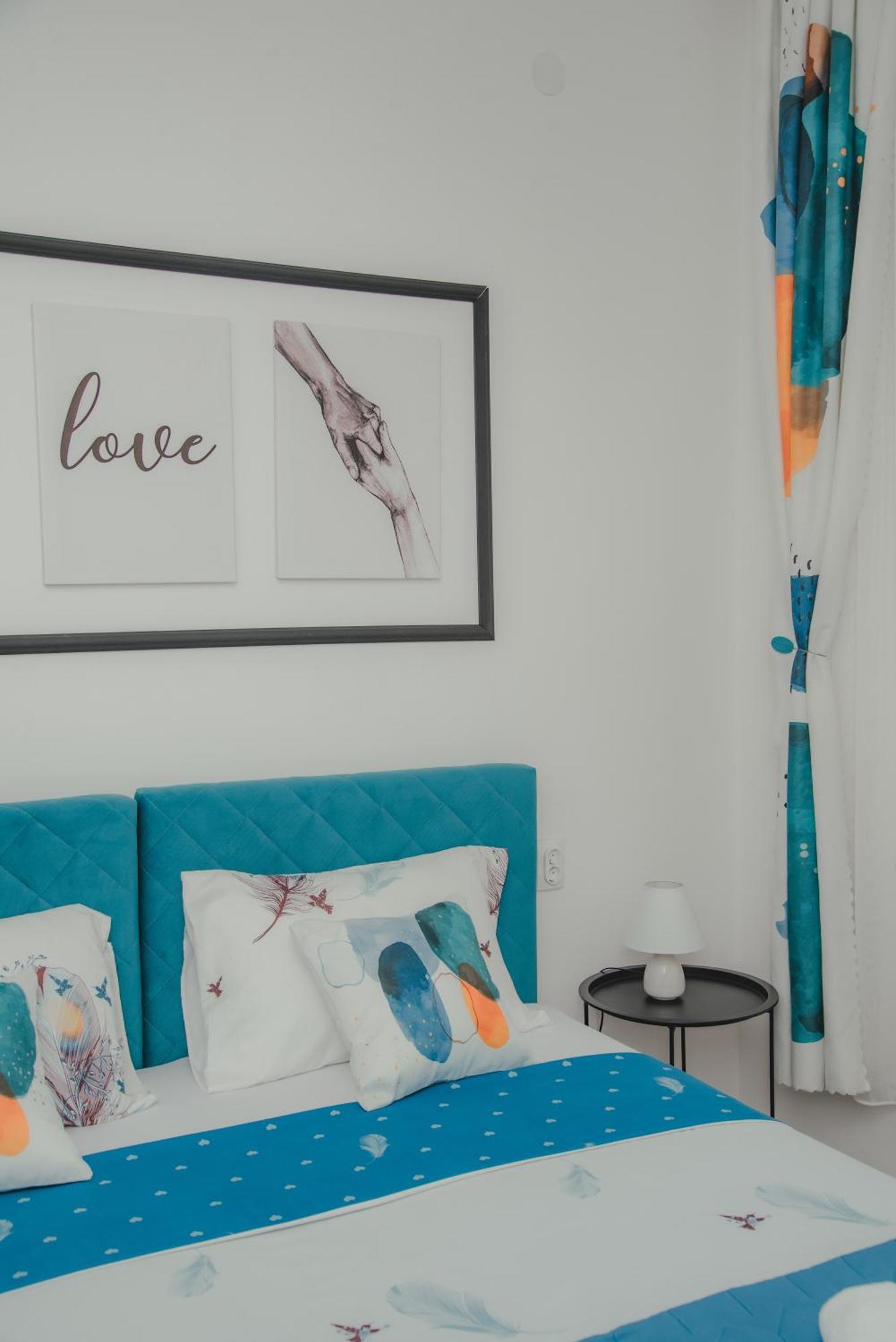 Jes Apartments Лесковац Екстериор снимка