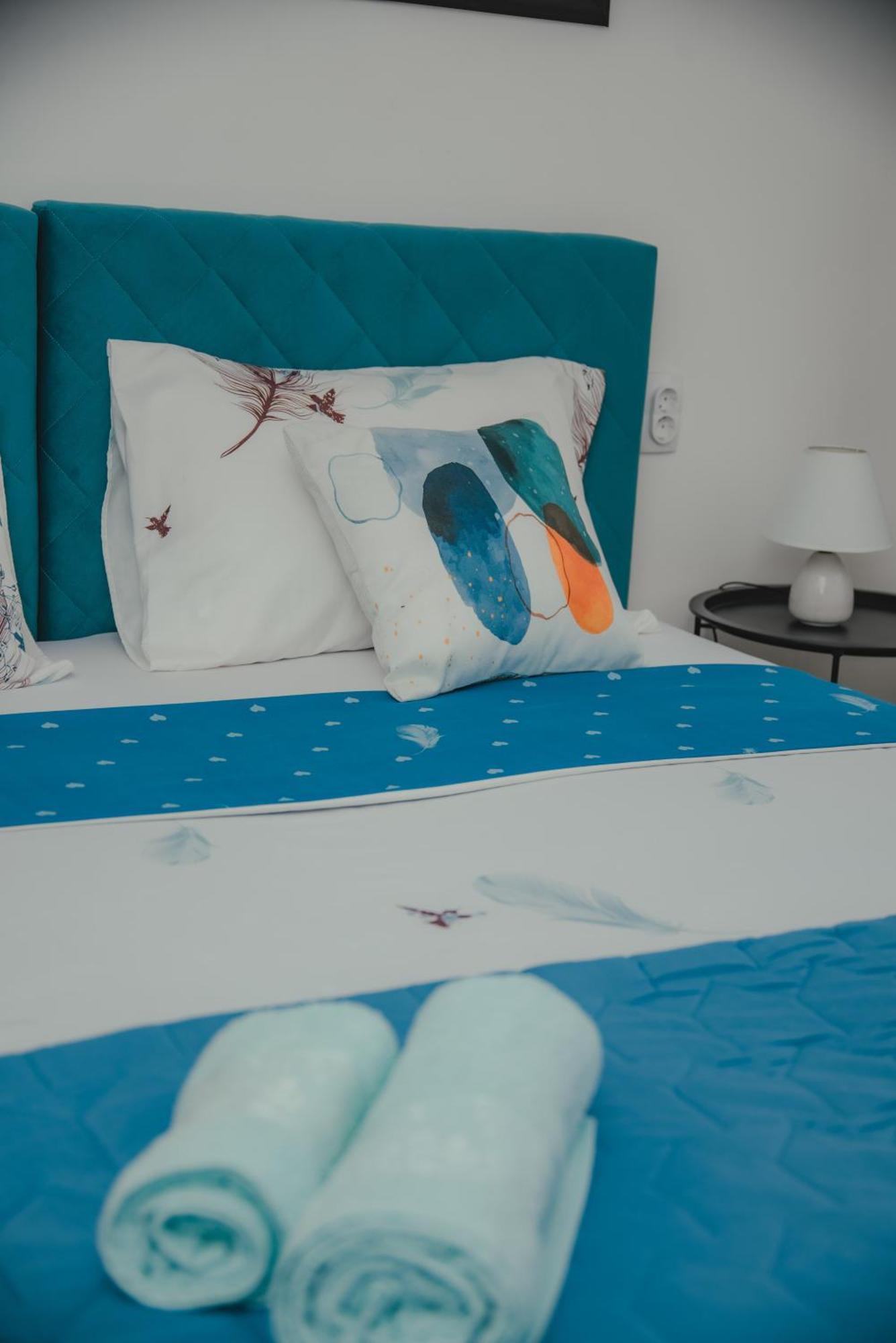 Jes Apartments Лесковац Екстериор снимка