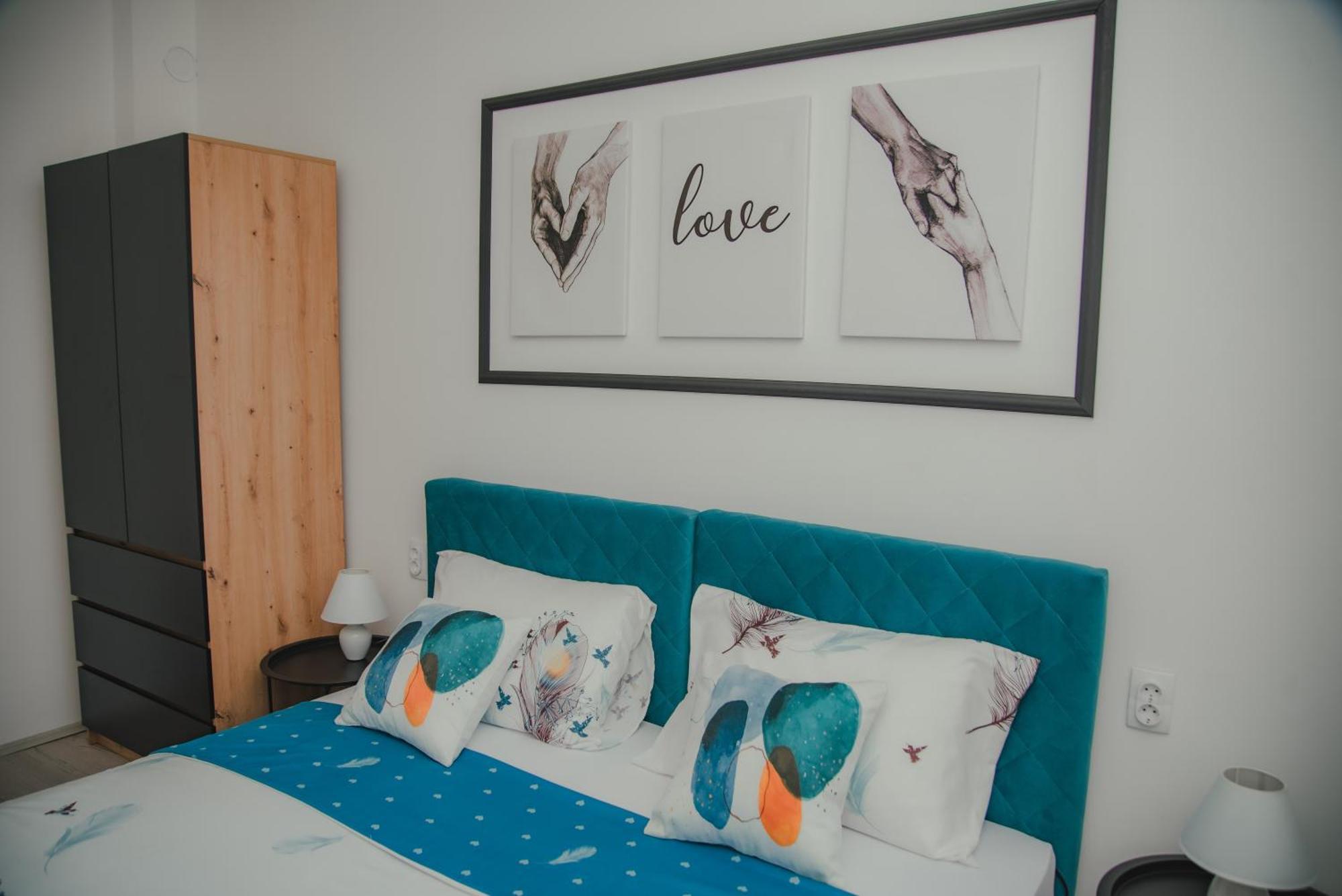 Jes Apartments Лесковац Екстериор снимка